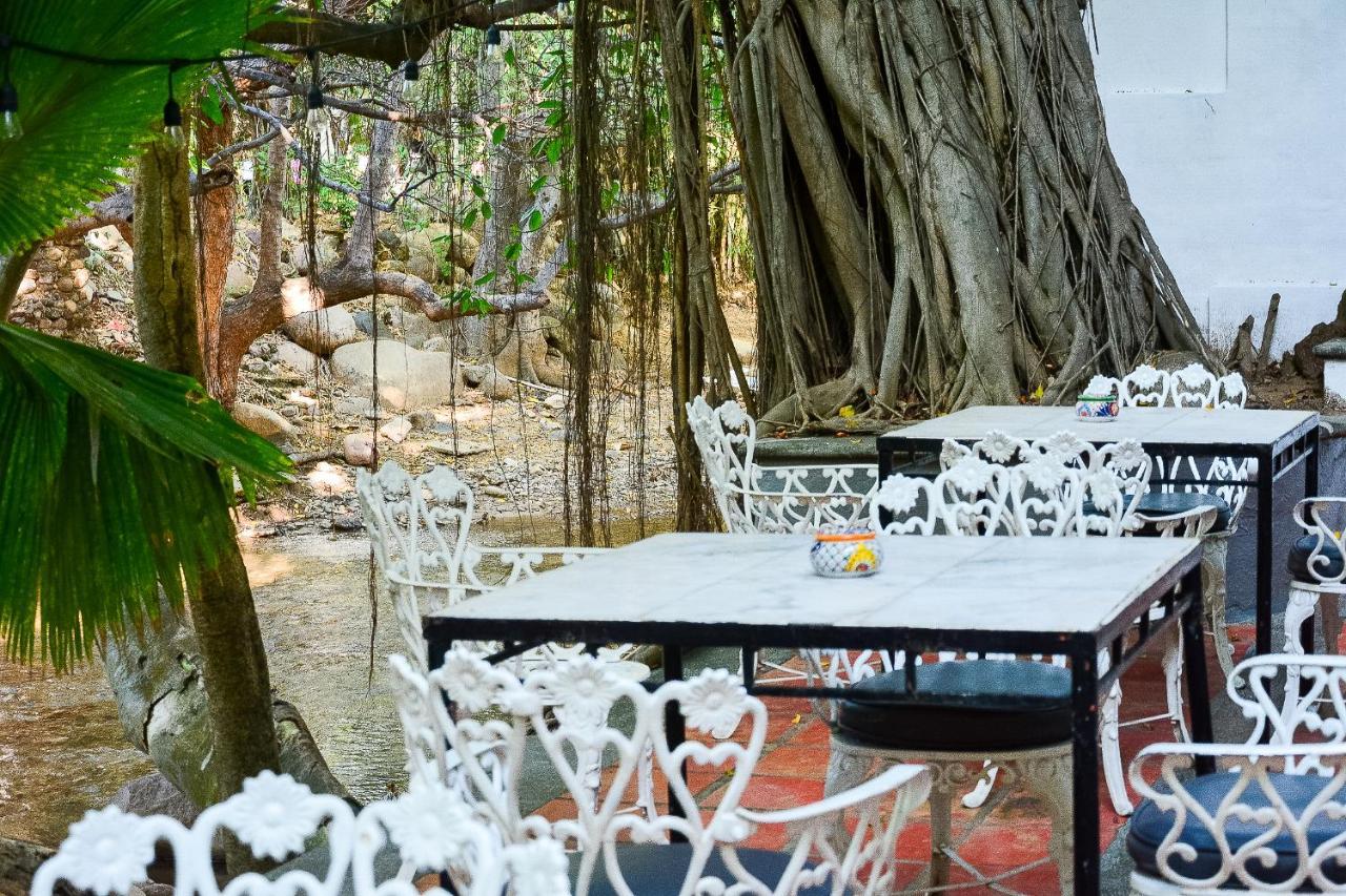 Garlands Del Rio Riverside Boutique Hotel Puerto Vallarta Ngoại thất bức ảnh